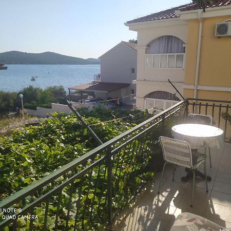 Apartments Luca Žaborić Extérieur photo