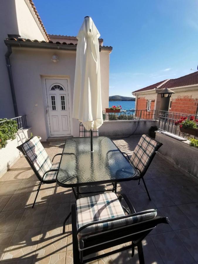 Apartments Luca Žaborić Extérieur photo