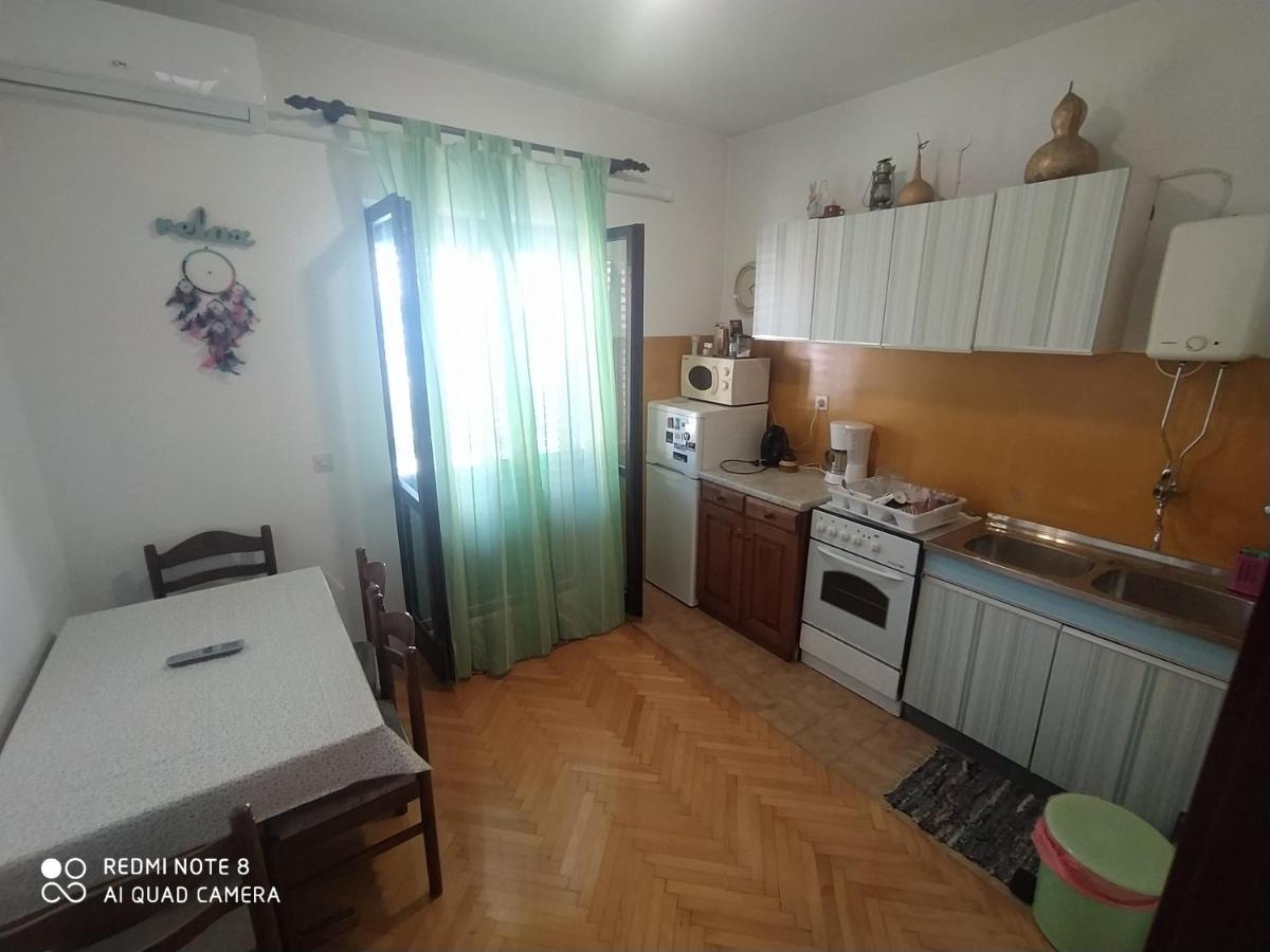 Apartments Luca Žaborić Extérieur photo